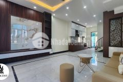 Chính chủ bán nhà mới xây 3 tầng 2 mặt tiền lạc đạo văn lâm, 2.x tỷ, 0835459289