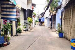 Nhà lạc long quân, phường 3, quận 11, xe hơi, 35m, chỉ 3,9 tỷ.