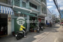Nhà lạc long quân, phường 10, quận 11, 3 tầng,xe hơi, chỉ 5,1 tỷ.