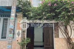 Nhà đẹp sẵn ở hẻm 6m khu dân trí cao