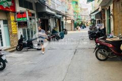 Nhà lạc long quân, phường 3, quận 11, xe hơi, 51m, chỉ 6,2 tỷ.