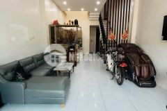 Bán nhà 2 lầu xây ở kiên cố đường b12 kdc hưng phú giá 5.x tỷ