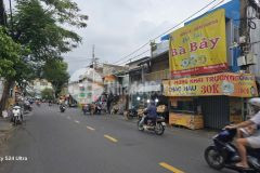 Mặt tiền lạc long quân, phường 3, quận 11, 3 tầng, kinh doanh, chỉ 4,9 tỷ.