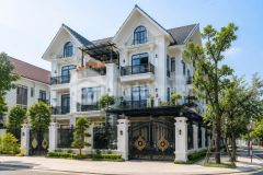 Thua bóng bán gấp biệt thự an vượng villa gần siêu thị aeon mall 200m2 chỉ 3x tỷ. 0989626116