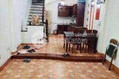 Cho thuê nhà đường nguyễn chí thanh, ba đình, nhà đẹp phân lô, ô tô tránh