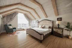 Bán khách sạn 12 phòng đường 3 tháng 4 đà lạt