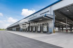 Cho thuê nhà xưởng 10.000m² mới 100 sẵn dock công giá chỉ 70km²