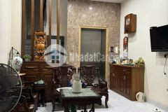 Bán nhà phố kim ngưu hai bà trưng, 6 tầng thang máy ô tô đỗ cửa, rất gần mặt phố.