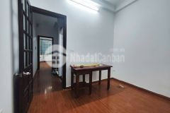 Cho thuê nhà nguyên căn phố ngọc khánh, ba đình, 5 tầng gần bãi ô tô