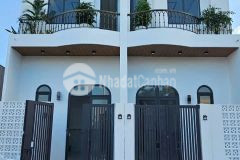 Vị trí nhà sáng đẹp có khoảng sân vườn 80m² bán nhà 1 trệt 1 lầu mới xây kdc đông phú