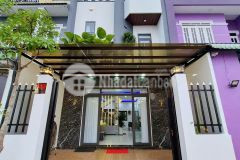 Bán nhà kđt 5 sao cách chợ bình chánh chỉ 2km 5,5 x 15 chỉ 4.5 tỷ. lh0908815596