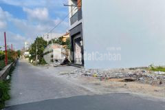 Chu ban lô đât goc 2 măt tiên5x17mgân chơ đâu môi binh điên binh chanh