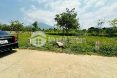 Ha giá bán lô đất thôn 5, diên đồng dt 93m full thổ cư chỉ 330tr, đường ô tô thông thoáng