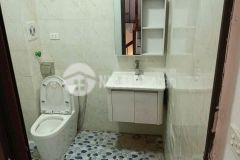 Tôi cho thuê nhà đội cấn, giá 12 triệu, 90m2, sân cổng, ở luôn