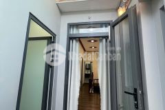 Nhà mới vào ở ngay, tặng full nội thất.