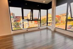 Bán hà 5 tầng mặt phố âu cơ, diện tích 40m2, giá 22 tỷ