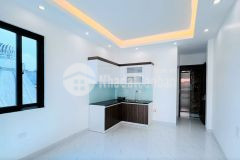 Hơn 11 tỷ, nhà riêng phố ngọc khánh, gần ô tô, mặt tiền rộng, 31m26t