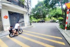 Bán nhà ngọc thuỵ,long biên 4 tầng,80m,mt4.5m vỉa hè,oto tránh nhỉnh 22 tỷ