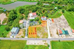 Bán đất 93.5 m2 thổ cư giá 1.4 tỷ tại đường trương định thị trấn cần đước huyện cần đước