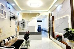 Hxh sát mt bùi minh trực q8 35m2 2pn 2wc 2 ban công 2 mặt hẻm đông tây shr nhỉnh 5đ