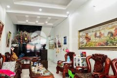 Cho thuê nhà 4 tầng mặt đường đinh tiên hoàng, đông nam cường, tp hd, 68m2, 4 ngủ
