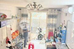 Bán nhà 2 tầng hẻm thông gần mt âu dương lân quận 8