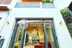 Nhà xây mới 100 2 lầu st full nội thất ngay kdc nam long, quận 7
