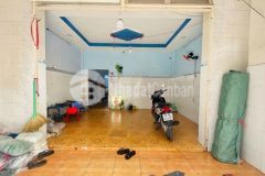Bán nhà kênh tân hóa sát mặt tiền, ngang 4,9m dòng tiền 8 triệutháng 5,8 tỷ