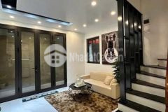Thịnh hào nhà xây mới đẹp long lanh ngõ thông sang thịnh hào 1 2 3 gần nhà văn hóa khu
