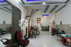 Nhà 2 tầng 2pn ngay lê văn quới dts gần 50m2 thông bình long giáp tân phú chỉ 3t xíu