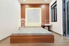 Bán nhà phố cầu giấy, 40m2, 5t, mt4.5m, ở ngay, tương lai ra mặt phố, chỉ 10.8 tỷ