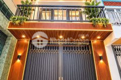 Quận 11, gấp bán, giảm sâu, bán đất tặng nhà gân 40m2, 2tầng, mới vao ở ngay, 3pn, nhỉnh 4ty