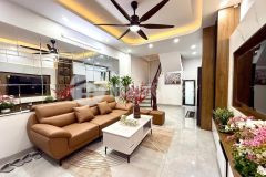 Bán nhà 1413 ngõ đền tương thuận phố khâm thiên, nhà mới lô góc dt 16m4 tầng 5.5 tỷ