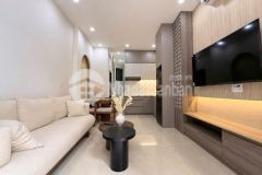 Nguyễn văn đậu 40m2 4m x 10m 2 tầng btct kiên cố một sẹc sát mặt tiền full nội thất chỉ 5