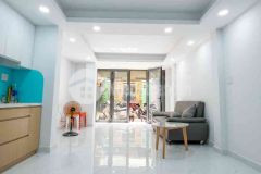 Nhà 40m² ngay trung tâm quận 10, gần đại học kinh tế hcm, hẻm xe hơi thông rộng rãi