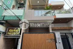 Nhà 3 tầng, kiệt đống đa 6m, kiệt rộng thông thoáng có thể kinh doanh, thông ra được đường lý tự trọ