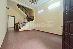 Cho thuê nhà hoàng hoa thám, ba đình, gần bách thảo, diện tích rộng
