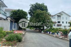 Bán nhà kdc 13e làng việt kiều, xã bình hưng, hồ chí minh