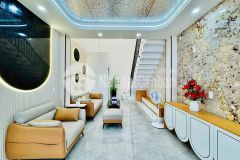 Nhà đẹp gần chợ hạnh thông tây chỉ 5tx còn bớt tặng full nội thất