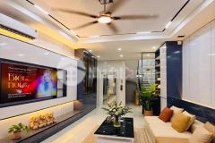 Nhà gần hồ tây sát phố nhà mới 6 tầng thang máy 13,2 tỷ 0972.056.389