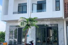 Bán cặp nhà đẹp đang hoàn thiện xắp xong nhà 1 trệt 1 lầu đường b15 kdc phú an, phường hưng phú